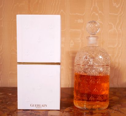 *GUERLAIN
Bouteille d'eau de parfum Habit...