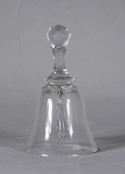 BACCARAT

Clochette de table en cristal chiffré...
