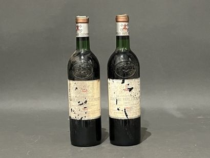 2 bouteilles Château PAPE CLEMENT, Graves...