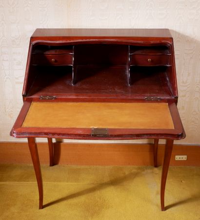 *Bureau de pente en bois naturel à deux tiroirs...