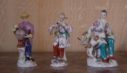 *MEISSEN
Six statuettes en porcelaine polychrome
H...