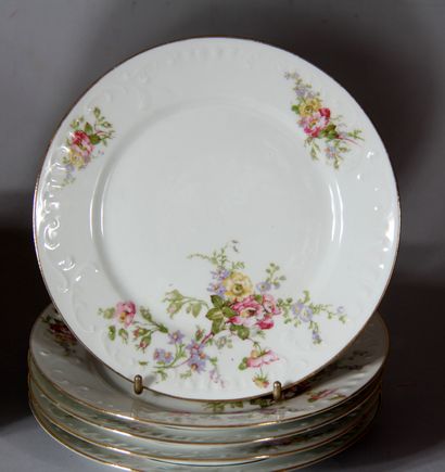 HAVILAND

- 13 assiettes à dessert en porcelaine...