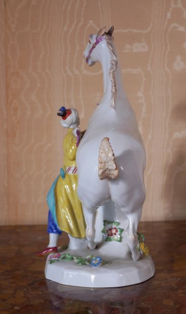 *MEISSEN
Sculpture en porcelaine polychrome...