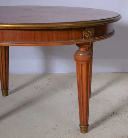Table basse ronde en bois de placage, style...