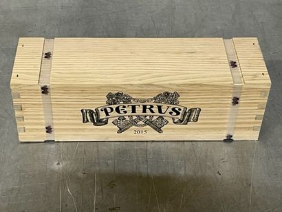 1 bouteille PETRUS, Pomerol 2015, cb