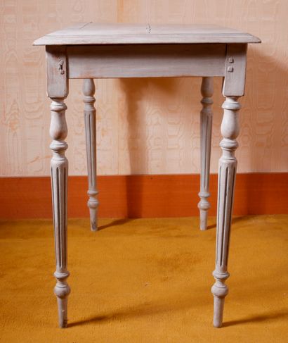*Table en bois laqué gris à un tiroir en...