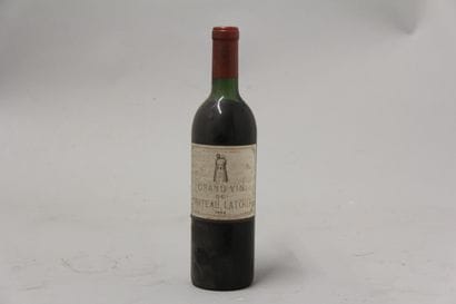 1 bouteille Château LATOUR, 1° cru Pauillac...