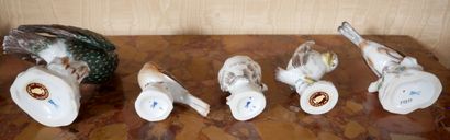 *MEISSEN
Dix sept statuettes en porcelaine...