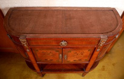 *Buffet demi-lune en bois de placage marqueté...