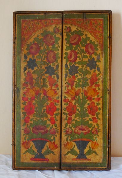 Miroir rectangulaire en bois peint polychrome...