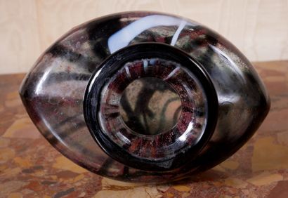 *Jean Paul van LITH (1940-)
Vase en verre...