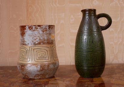 *Lot :
- A. KOSTANDA - VALLAURIS
Vase en...