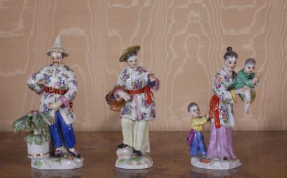 *MEISSEN
Six statuettes en porcelaine polychrome
H...