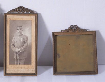 Lot de cadres photo en bronze, laiton et...