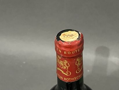 1	 bouteille 	Château 	MOUTON-ROTHSCHILD,...