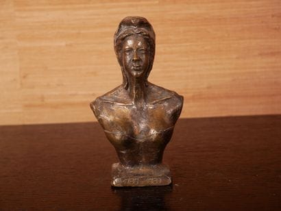 R. BERUCCI
Marianne 1789-1989
Buste en bronze...
