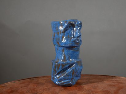 Ecole moderne
Buste d'homme
Sculpture en...