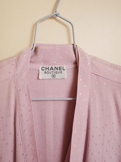 CHANEL Boutique 


Veste, jupe, ceinture...