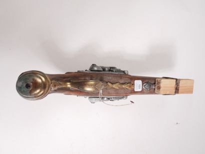 Reproduction moderne d’un pistolet du XVIIIe...