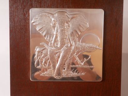 Anthony JONES (1962-) - Le médaillier FRANKLIN


Bas-relief...