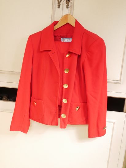 YVES SAINT LAURENT Variation 


Veste et...
