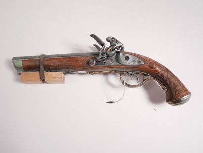 Reproduction moderne d’un pistolet du XVIIIe...