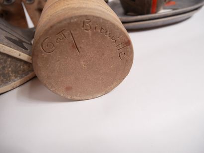 Lot en céramique, comprenant : 


-	Un pichet...