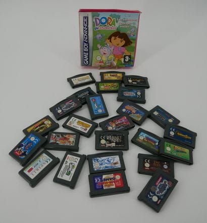 *NINTENDO
Twenty-six games for Game Boy advance:...