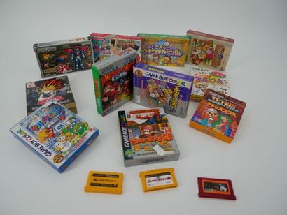*NINTENDO
Fourteen Japanese Game Boy and...