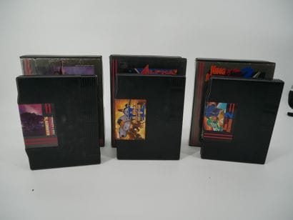 *SNK
Set of 3 games for NeoGeo AES in American...