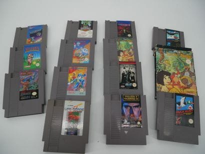 *NINTENDO
Fourteen games for Nintendo NES...
