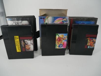 *SNK
Set of 6 games for NeoGeo AES in Japanese...