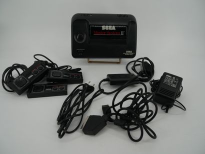 *SEGA. MASTER SYSTEM II POWER BASE
Game console...