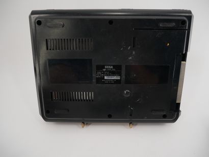 *SEGA. MEGA DRIVE RGB - 16-BIT
Two game consoles...