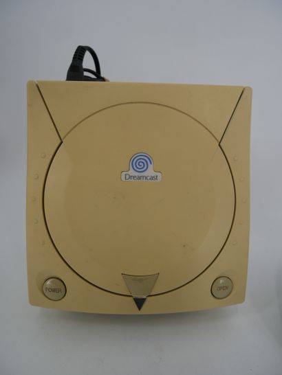 *SEGA. DREAMCAST
Two game consoles with two...