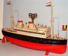 FLEISCHMANN
Bateau transatlantique mécanique,...