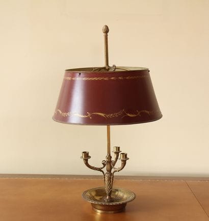 Three-light bronze hot-water bottle lamp,...