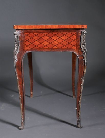 Dressing table with rosewood and rosewood...