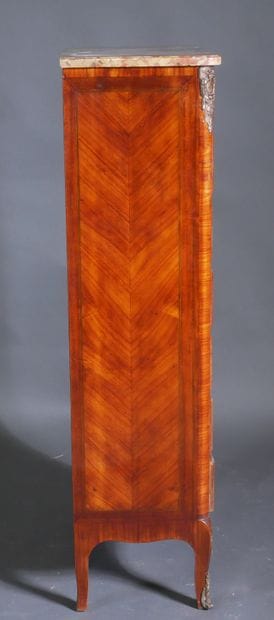 Semainier in rosewood veneer in mahogany...
