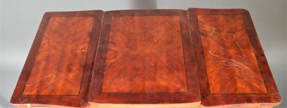 Veneered dressing table in mahogany frames,...