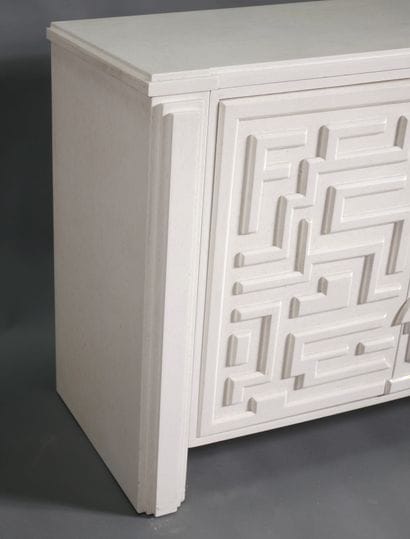 80s lot:
- Cream laminate sideboard
H: 83...