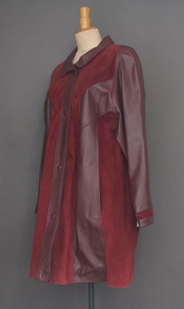 Francesco RIZZI
Veste longue en cuir et peau...