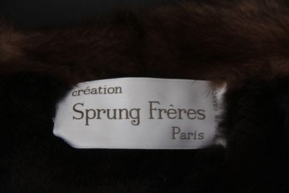 SPRUNG FRERES création
Manteau en agneau...