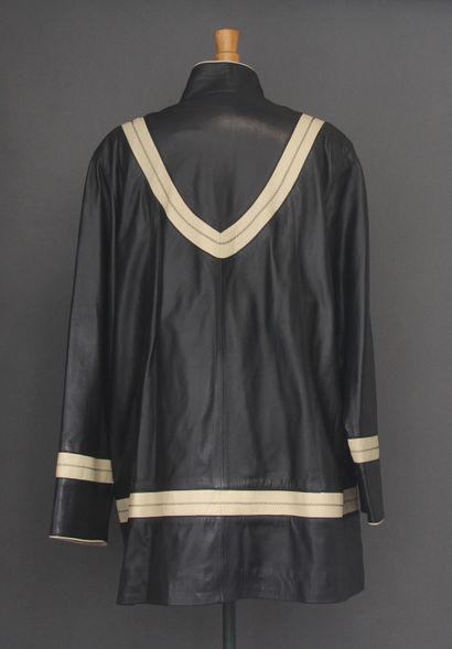 ALDEC Cuir
Veste en cuir noir à bandes en...