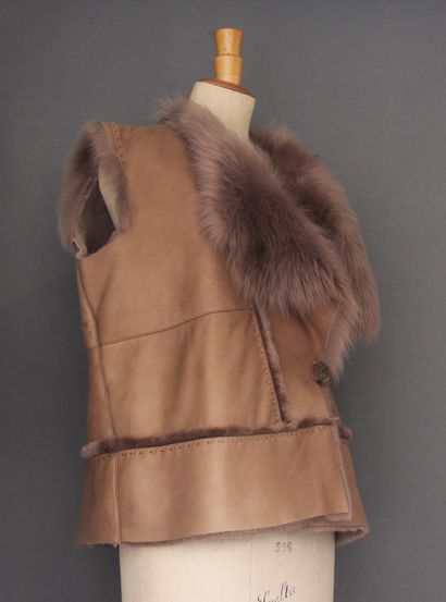Georges RECH
veste sans manche en cuir et...