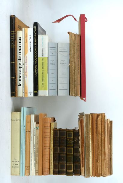 BOURGOGNE
Numerous bound and paperback volumes:...