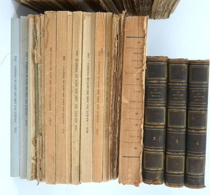 BOURGOGNE
Numerous bound and paperback volumes:...