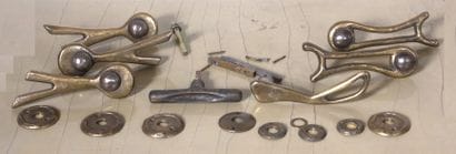 Otto FRIED (1922-2020)
- 3 metal door handles...