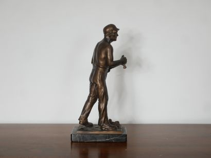 Erich SAALMANN (1918-1932)
The miner
Brown...
