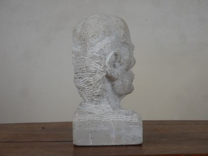 Modern school
Bust of a man
Carved stone...